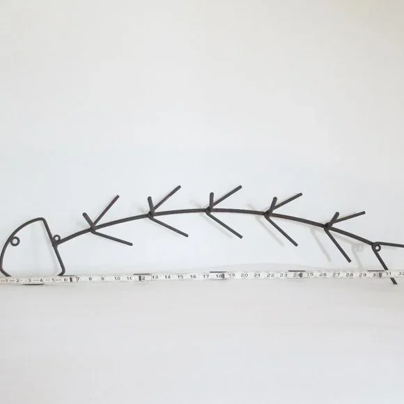 RUSTIC WROUGHT IRON COAT HOOKWALL RACK